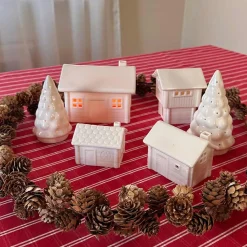 PORSGRUNDS PORSELÆNSFABRIK Jul på Tunet Tre 13cm