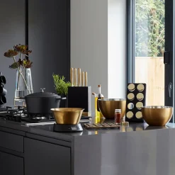 Lifetime Brands Europe ltd Masterclass Kjøkkenvekt 5kg Sort & Gull