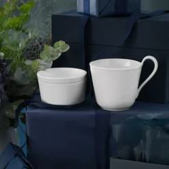 ROYAL COPENHAGEN Hvit Riflet Krus Med Høy Hank 33cl