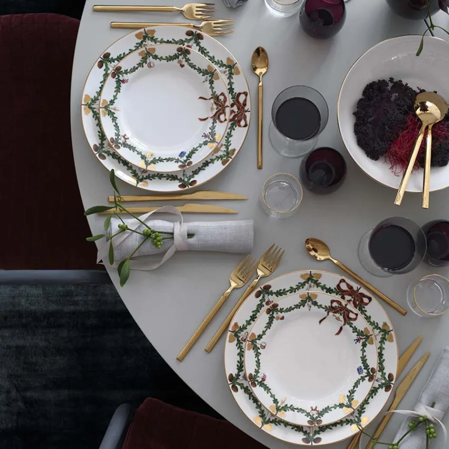 ROYAL COPENHAGEN Stjerneriflet Jul Tallerken 27cm