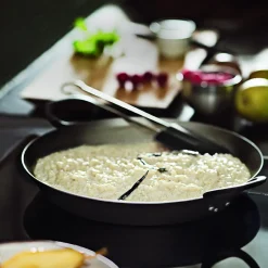 RØSLE Rösle Slikkepot 26cm Rustfritt Stål Sort