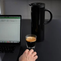 CHRISTIANIA 1739 TERMOKANNE SORT 1L CYLINDER